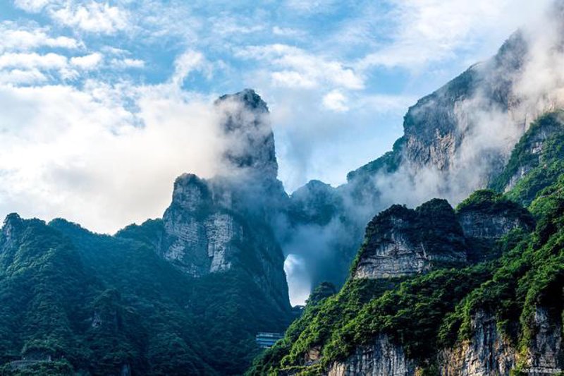 自由行之选:探索张家界的心跳与魅力